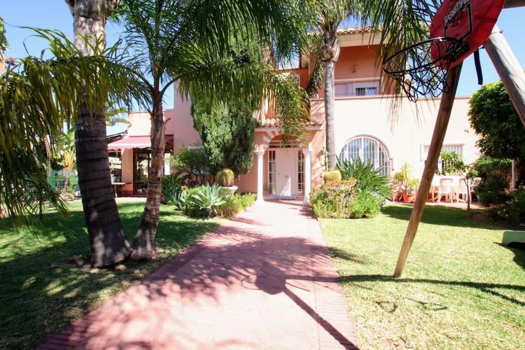 Tess Villa Andalusian Sun Malaga Exterior photo